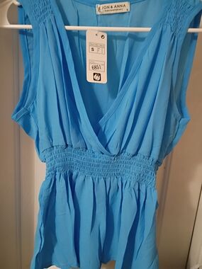Jon & Anna Blue Sleeveless V-Neck Smocked Waist Top
